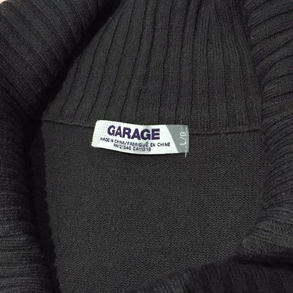 Garage sweater Size Large - Picture 3 of 4